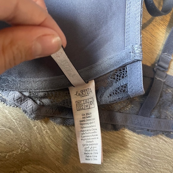 LaSenza Gray Lace Dbl Pushup Bra (32D) - Picture 5 of 6